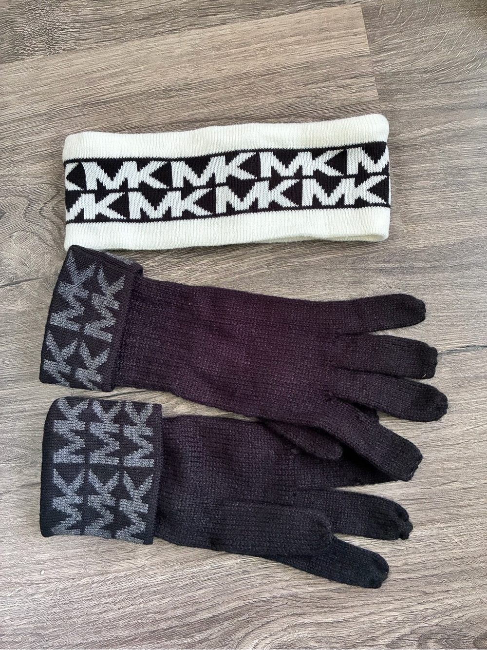 Michael Kors Black Knit Gloves with White Logo Headband